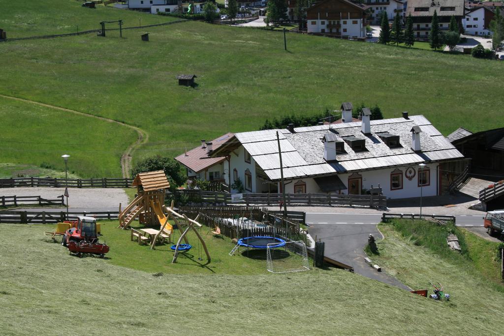 Farm stay Maso Larciunei *